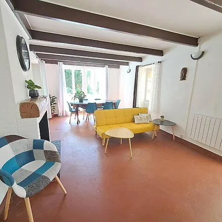Lentre Du Chteau, Cottage, Orangery Garden For Teams 펜션