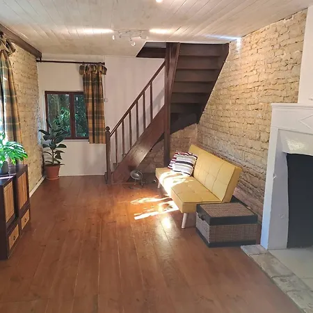 Holiday home Lentre Du Chteau, Cottage, Orangery Garden For Teams